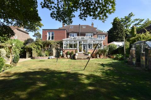4 bedroom detached house for sale, Westfield Lane, St. Leonards-On-Sea