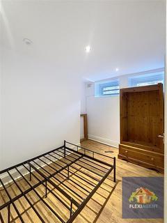 1 bedroom flat to rent, Royal Terrace, Southport PR8