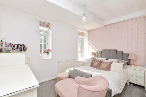 2 bedroom apartment for sale, The Boulevard, Goring-By-Sea, Worthing, West Sussex