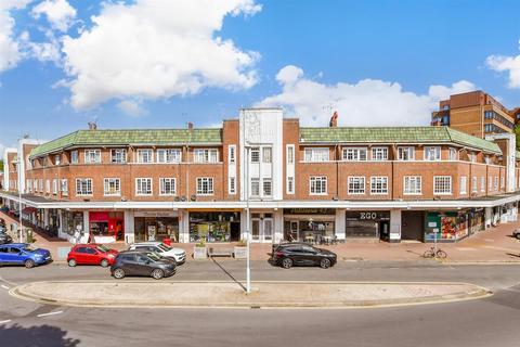 2 bedroom apartment for sale, The Boulevard, Goring-By-Sea, Worthing, West Sussex