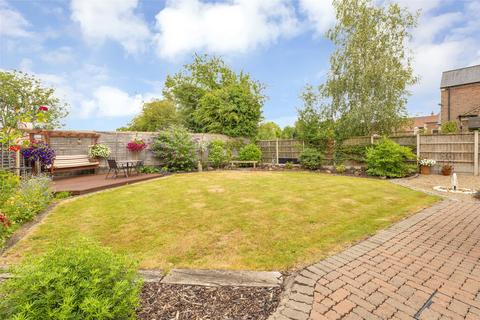 4 bedroom detached house for sale, Melton Road, Long Clawson, Melton Mowbray