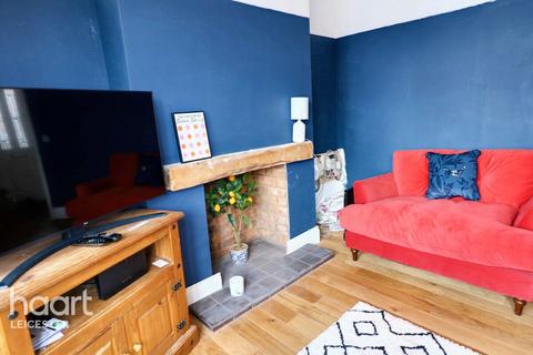 2 bedroom semi-detached house for sale, Albert Street, Leicester