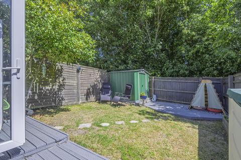 44 Ascham Road, Grange Park, Swindon, SN5 6BG