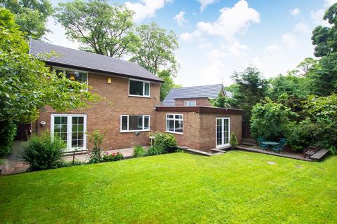 4 Moorthorpe Close, Darwen, BB3 2JF