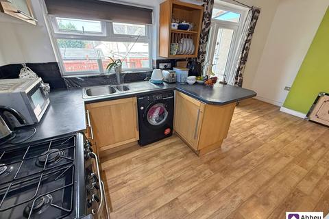 2 bedroom semi-detached house for sale, Pool Road, Leicester, LE3