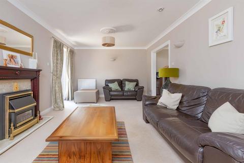 4 bedroom detached house for sale, Coales Gardens, Market Harborough LE16
