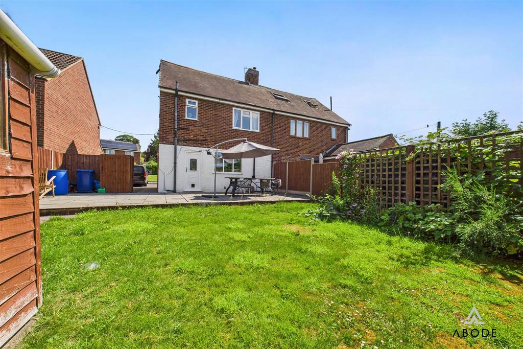 CAM03473 G0-PR0406-STILL022.jpg