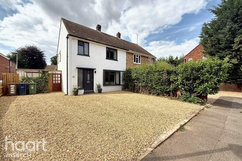 35 Cocketts Drive, Wisbech, PE13 2JS