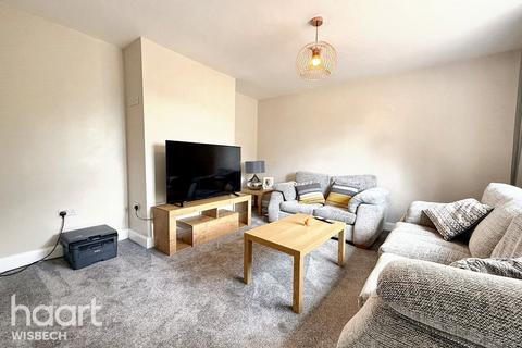 35 Cocketts Drive, Wisbech, PE13 2JS