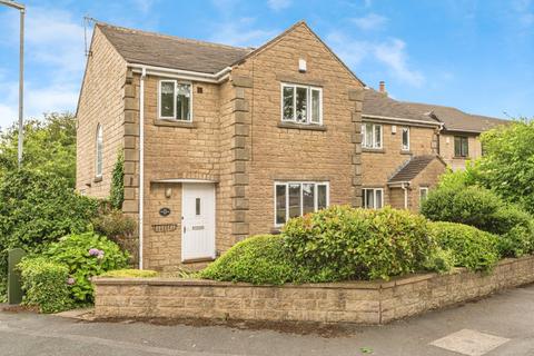 3 bedroom detached house for sale, Spinners Way, Cleckheaton BD19