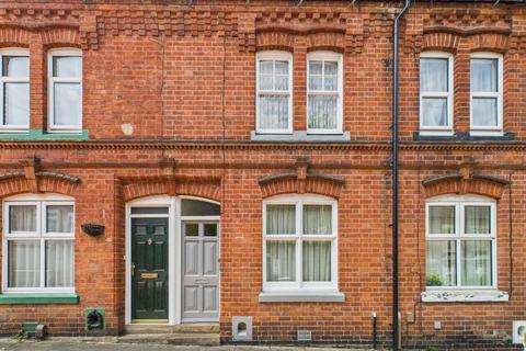 2 bedroom terraced house for sale, St. Leonards Road, Clarendon Park, Leicester