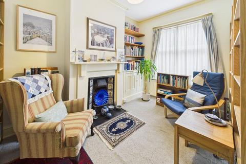 2 bedroom terraced house for sale, St. Leonards Road, Clarendon Park, Leicester