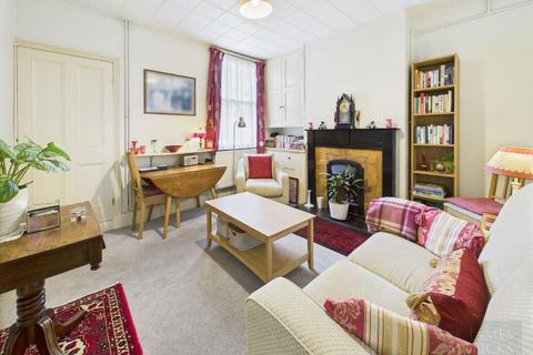 2 bedroom terraced house for sale, St. Leonards Road, Clarendon Park, Leicester
