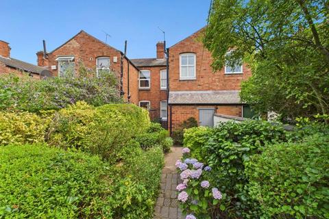 2 bedroom terraced house for sale, St. Leonards Road, Clarendon Park, Leicester