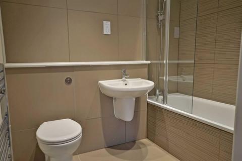1 bedroom flat to rent, Hoe Street, Walthamstow