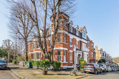 Hornsey Lane Gardens, Highgate, London, N6