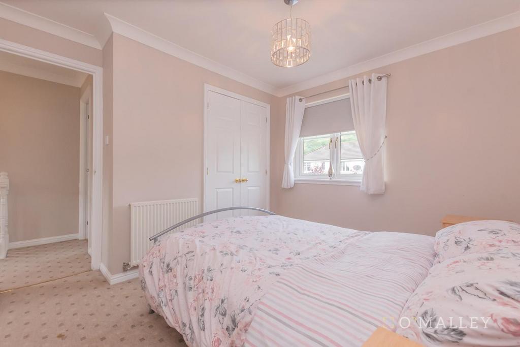 38. Bedroom 2 2.jpg