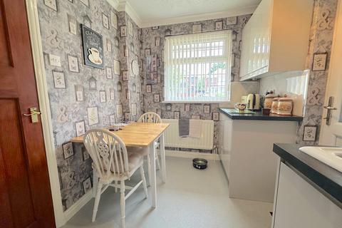 2 bedroom semi-detached bungalow for sale, Stubby Lane, Wolverhampton WV11