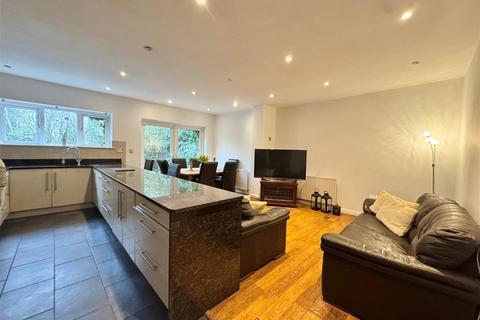 undefined, Hollin Lane, Styal, Wilmslow