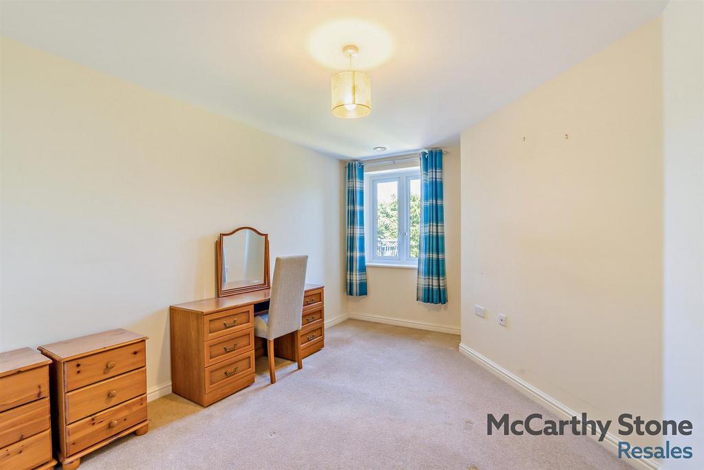 Double Bedroom
