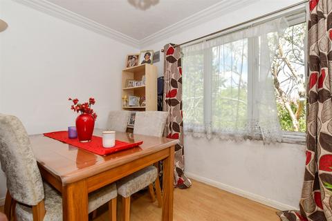 2 bedroom flat for sale, Armstrong Close, Dagenham RM8