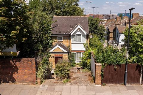 37 Brewery Road, London, SE18 7PY