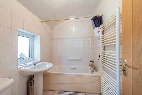 37 Brewery Road, London, SE18 7PY