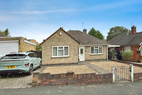 2 bedroom detached bungalow for sale, Wayside Drive, Oadby, LE2