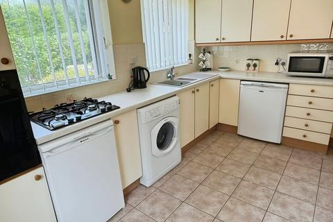 2 bedroom detached bungalow for sale, Wayside Drive, Oadby, LE2