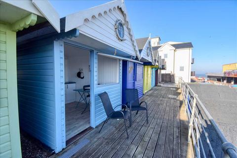Chalet for sale, Walton on the Naze CO14