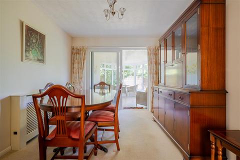 4 bedroom detached house for sale, Sutherland Chase, Ascot