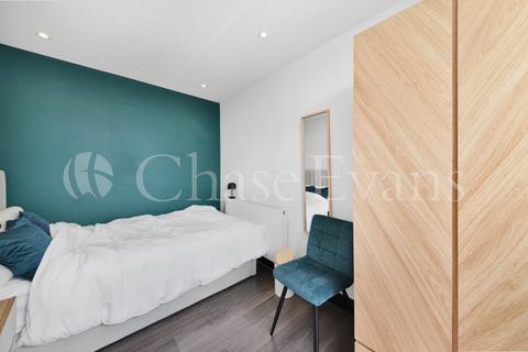 3 bedroom flat to rent, Central Square, Wembley, London, HA9
