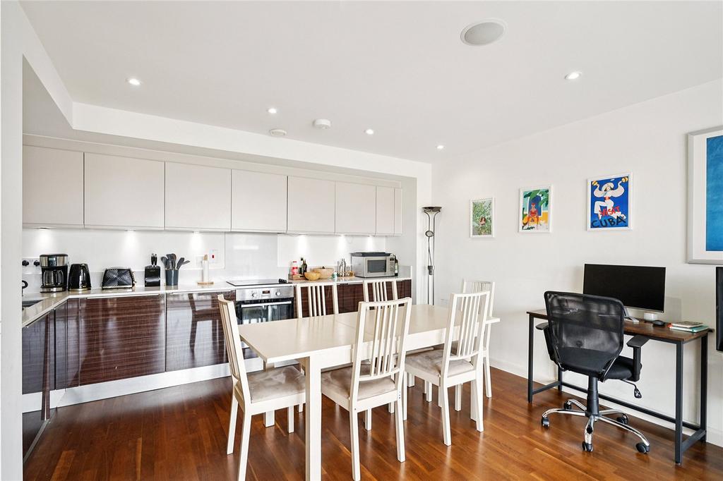 Kitchen/Dining