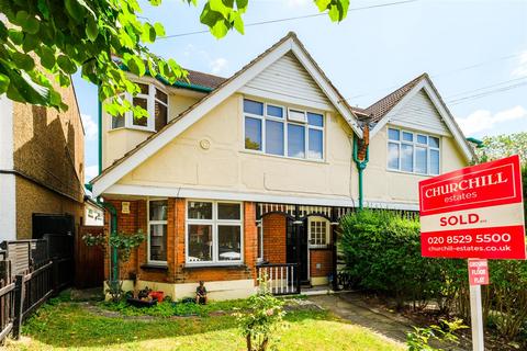 2 bedroom flat for sale, Douglas Road, North Chingford