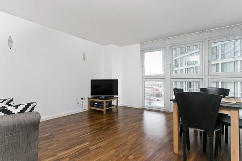 New Providence Wharf, London, E14