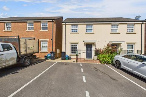 36 Brookfields, Lydney, GL15 4BX