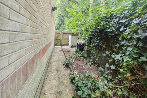 45 Bevan Close, Southampton, SO19 9PE
