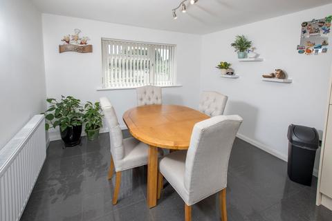 undefined, Swan Avenue, Brigstock NN14