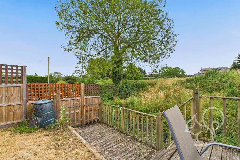 Garden & Views