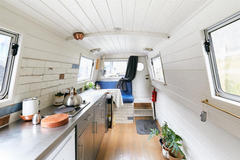 1 bedroom houseboat for sale, Nine Elms Pier, Nine Elms, SW11