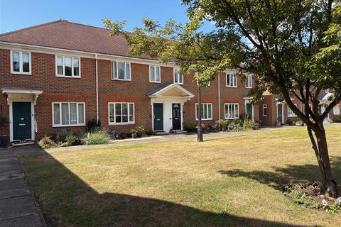 2 bedroom terraced house for sale, Nevill Court, West Malling ME19