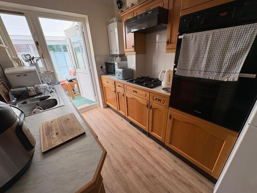 Kitchen.jpg