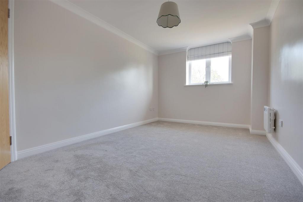 Bedroom.jpg