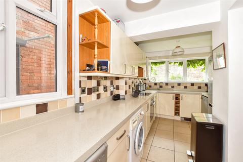 4 bedroom semi-detached house for sale, Lawn Road, Tonbridge TN9