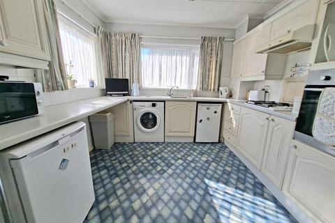 3 bedroom detached house for sale, Dylan Road, Killay, Swansea