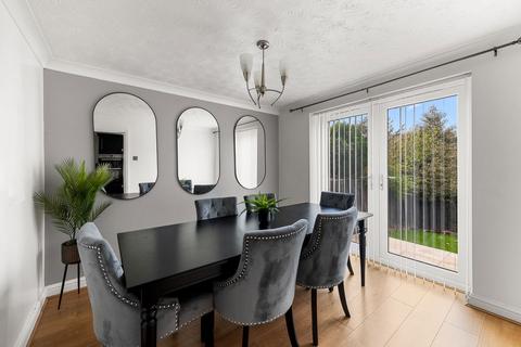 undefined, Prestwick Close, Grantham NG31