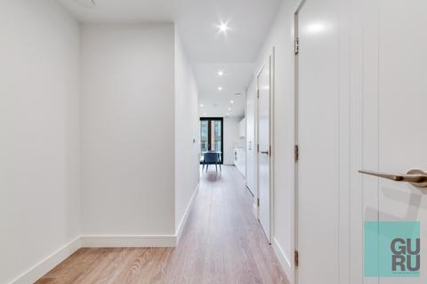 1 bedroom apartment to rent, Twelve Trees Park, London, E16