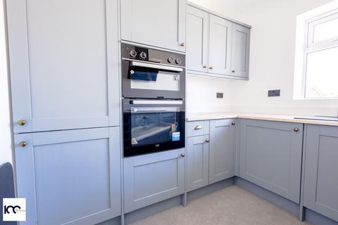1 bedroom flat for sale, Charing Crescent, Westgate-on-Sea
