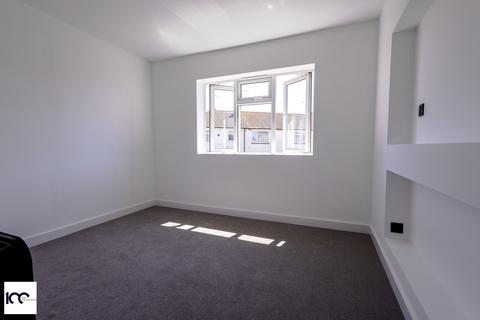 1 bedroom flat for sale, Charing Crescent, Westgate-on-Sea