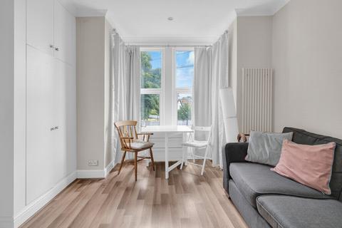 1 bedroom flat for sale, Woodside Green, South Norwood, SE25